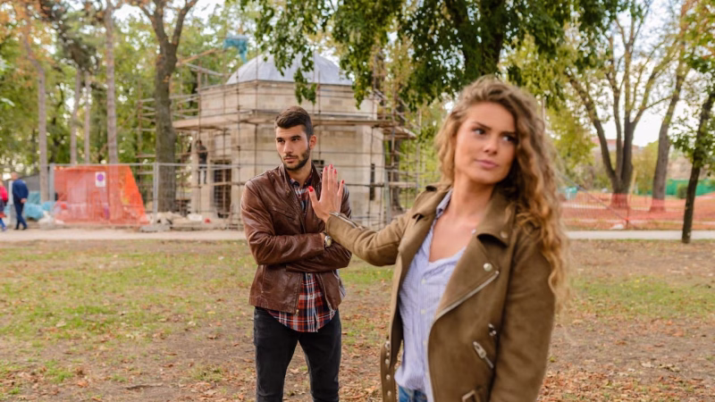 How to Set Boundaries in Dating Without Feeling Guilty
